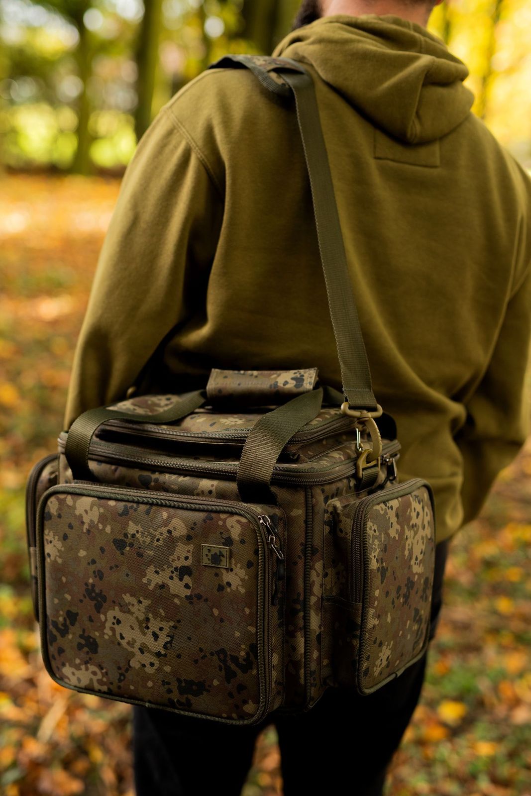 Best Carryalls for Carp Fishing: A Total Fishing Tackle Review