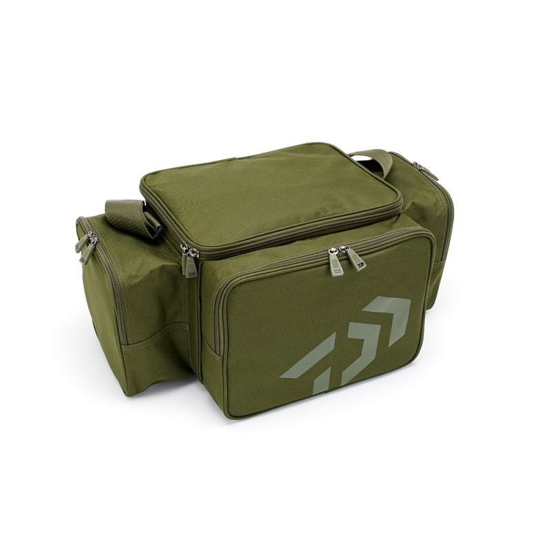 Daiwa Black Widow Compact Tackle Bag