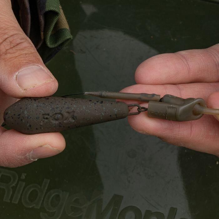 Fox Edges Camo Angled Drop Off Run Rig Kit