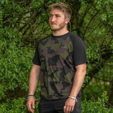 Avid - Distortion Camo Lite T-Shirt
