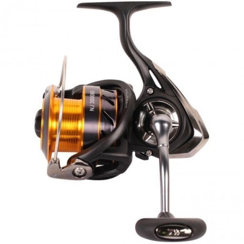 Daiwa – Ninja Black And Gold Reel