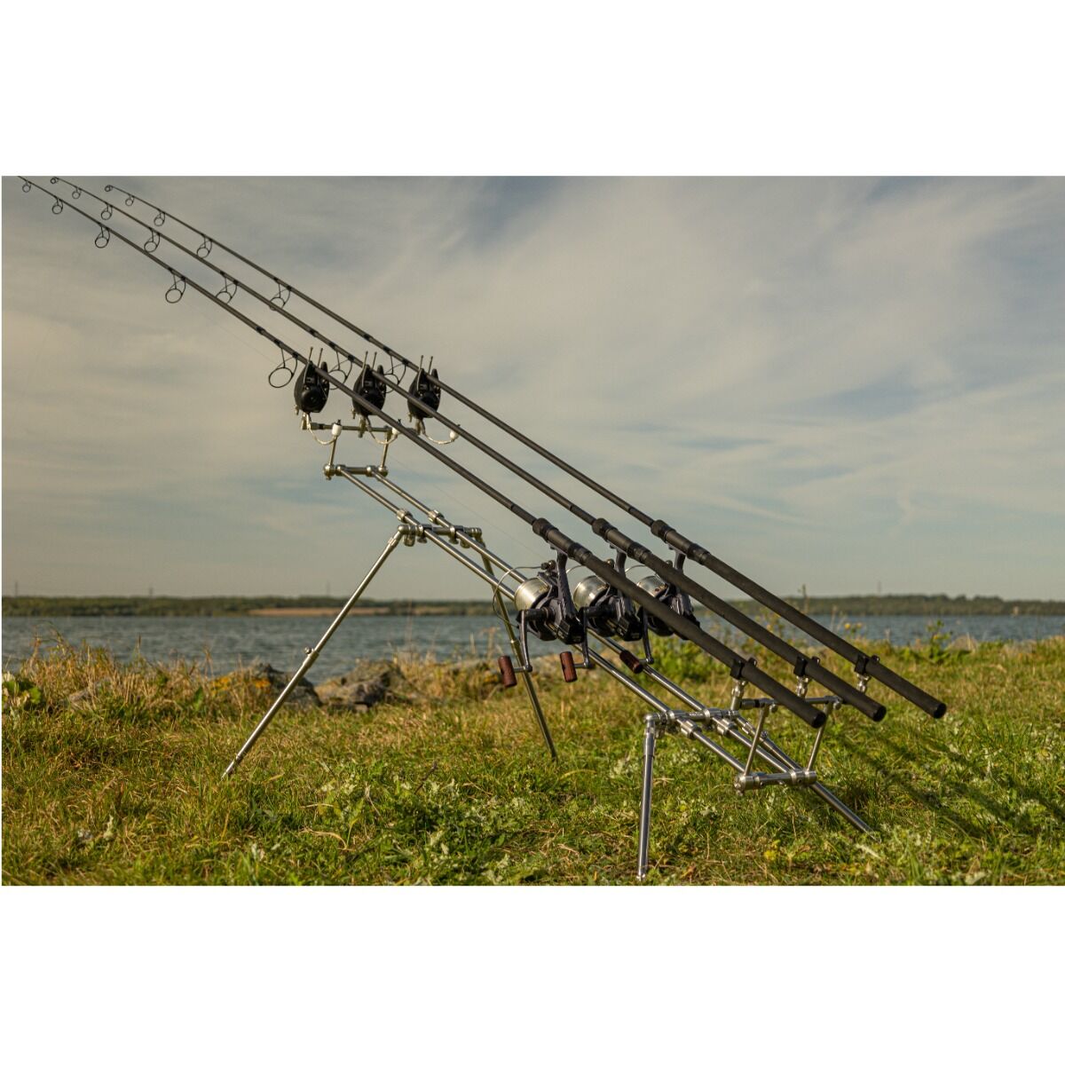 Solar Tackle - P1 Euro Universal Pod